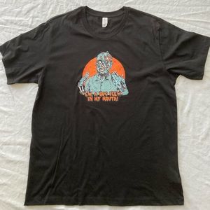 Zombie: “Ew, A Bug Flew iN My Mouth!” Black Tee Size XL